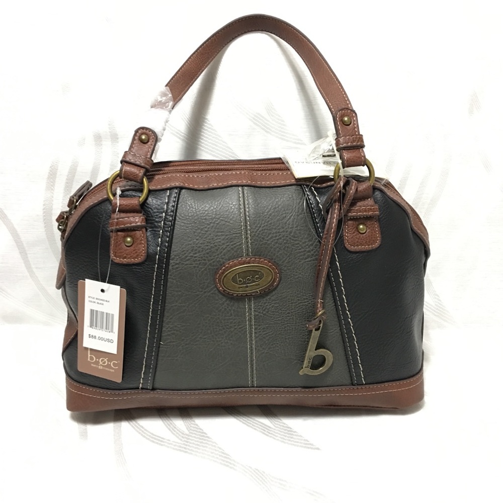 Born o concept bag with traveled charger for cells